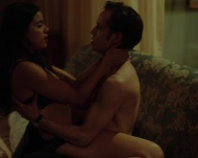 Actress Paulina Gaitan naked - Diablo Guardian s01e08 (2018) TV Show Sex Scenes