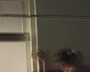 Naked scene Sophie Charlotte nude - Ilha de Ferro s01e07 (2018) TV show nudity video