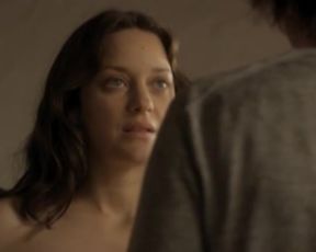 Marion Cotillard nude - Les fantomes d'Ismael (2017)