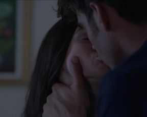 TV show scene Esmeralda Moya, Elena Rivera nude - La Verdad s01e07 (2018) 