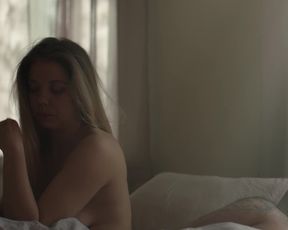 TV show scene Siri Seljeseth, Bianca Kronloef, Alexandra Gjerpen nude - Unge lovende s03e01-06 (2018) 