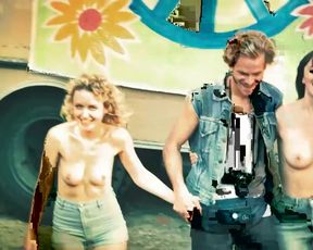 TV show scene Dorothea Gebhardt, Natalie Holle naked - Die Spezialisten Im Namen der Opfer s03e10 (2018) 