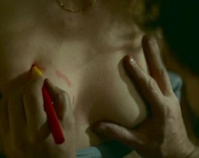 Naked scenes Riley Keough nude - The House That Jack Built (2018)