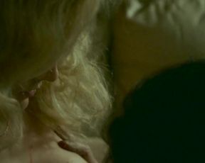 Naked scenes Riley Keough nude - The House That Jack Built (2018)