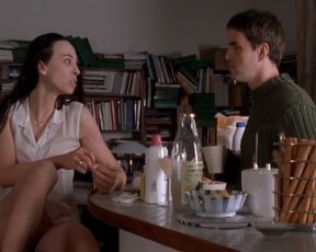 Marina de Van naked - Dans ma peau (2002)