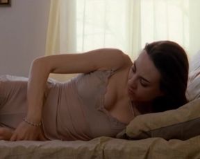 Marina de Van naked - Dans ma peau (2002)