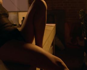 Naked scene Melissa Barrera, Michelle Badillo, Mishel Prada nude - Vida s01e03 (2018) TV show nudity video