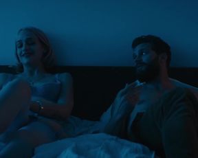 Celebs Jemima Kirke, Lola Kirke. Julie McCullough nude - Untogether (2018)
