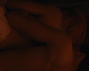 Celebs Jemima Kirke, Lola Kirke. Julie McCullough nude - Untogether (2018)