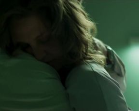 TV show scene Adriana Esteves, Fernanda D'Umbra, Paula Possani nude  - Assedio s01e09 (2018) 