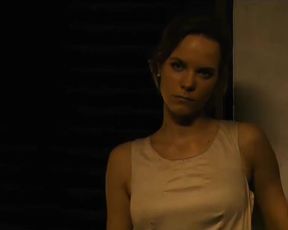 Nike Martens nude - Wo es weh tut (2010)