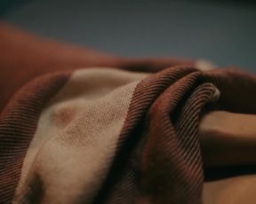 Naked scene Elsa Langnase nude - Nr. 47 s01e01 (2018) TV show nudity video