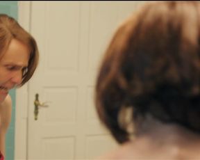 Celebs Juliane Kohler, Janina Fautz nude - Safari Match Me If You Can (2018)