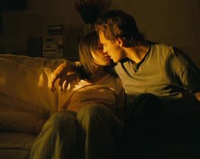 Celebs Kierston Wareing, Katie Jarvis naked - Fish Tank (2009)