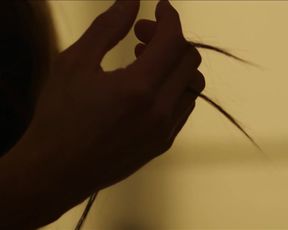 Elodie Bouchez naked - Roberto le Canari (2018)