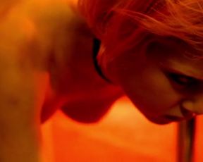 Celebs Amanda Pilke, Laura Birn nude - Puhdistus (2012)