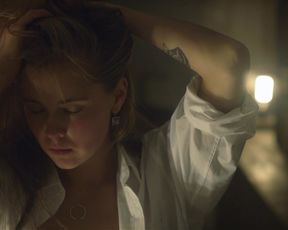 TV show scene Viktoriya Romanenko nude - Odin s01e05 (2018) 