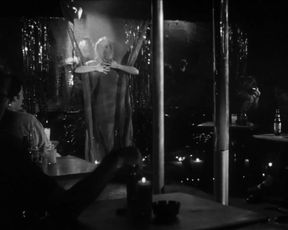 Sarah Boberg nude - 15 Months in May (1997)