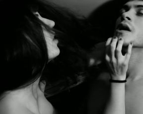 Martina Carou nude - Psicoteatro Magico (2013)