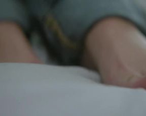 Shortwave - Solo Girl Scene