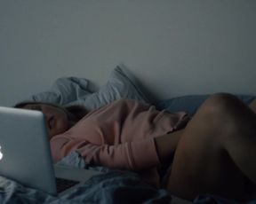 Nyforelsket - Sexy Solo Girl