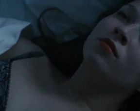 Nepravdepodobná romance - Sexy Solo Girl Masturbating