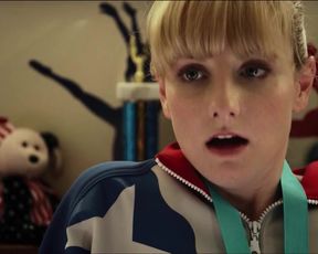 Melissa Rauch Sexy - The Bronze - Masturbation scene