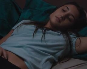 Sexy Indivisibili - Young Girls Hot scene TV show scenes