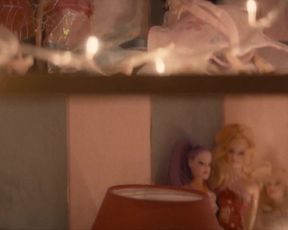 Housewife - Masturbation Scenes in Movies