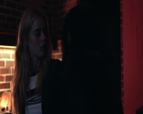 Celebrity Lesbian Video - Short Lesbian scene - Bad Girl 