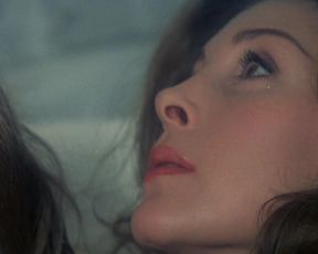 Celebrity Lesbian Video - Score - Classic Lesbian Movie 