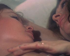 Celebrity Lesbian Video - Score - Classic Lesbian Movie 