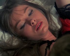 Celebrity Lesbian Video - Score - Classic Lesbian Movie 