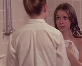 Celebrity Lesbian Video - Nashville Girl - Choke Lesbian Kiss 