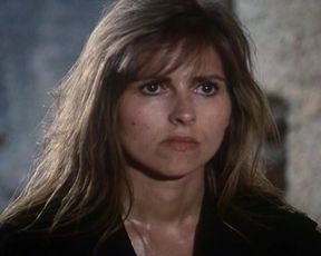 Celebrity Lesbian Video - Lesby Sex Scene - Caged - Le prede umane 