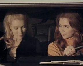 Celebrity Lesbian Video - Je suis une nymphomane - Vintage Sexy Lesbian Video 