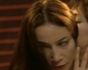 Celebrity Lesbian Video - Guardami - Lesbian Sex Movie 