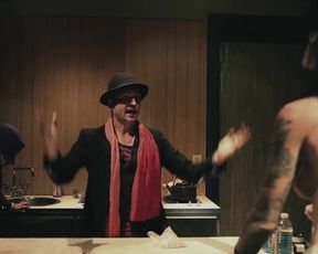 Malice McMunn, Robin Sydney nude – American Muscle (2014)