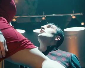 Sexy Vica Kerekes sexy - Muzi v nadeji (2011) TV show scenes