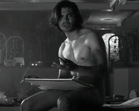 Sexy July Janssen naked - Het leven is vurrukkulluk (2018) 