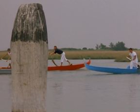 Explicit sex scene Yuliya Mayarchuk explicit nude – Tra(sgre)dire (2000) Adult video from the movie