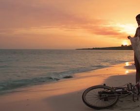 Hot celebs video Leticia Leon nude - Molina's Borealis (2013) 