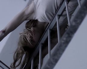 Lilith Stangenberg naked – Wild (2016)