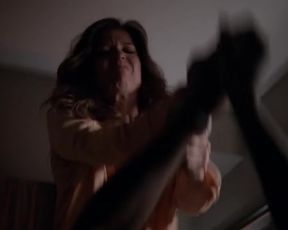 TV show scene Chelle Ramos hot - Shades of Blue S03E05 (2018) 