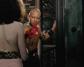 Classic nude and sex - Les fruits de la Passion (1981)