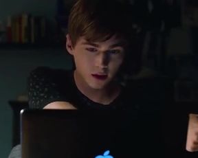 Sexy Irina Voronina nude - 13 Reasons Why s02e05 (2018) 