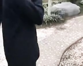 【Twitter】Outdoor Exposure Glamour Lady Ambles