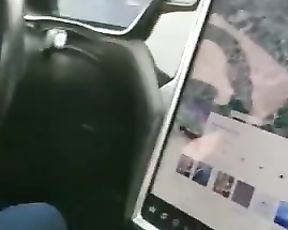 BlowJob Erotic CloseUp - TEENAGER TAKES JISM