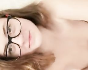 Girl Undress and masturb