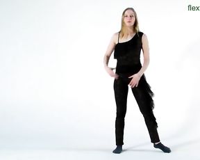 Sport Nude - Sofya Belaya erotic gymnastics and splits